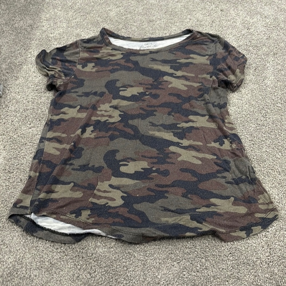 rue 21 t shirt